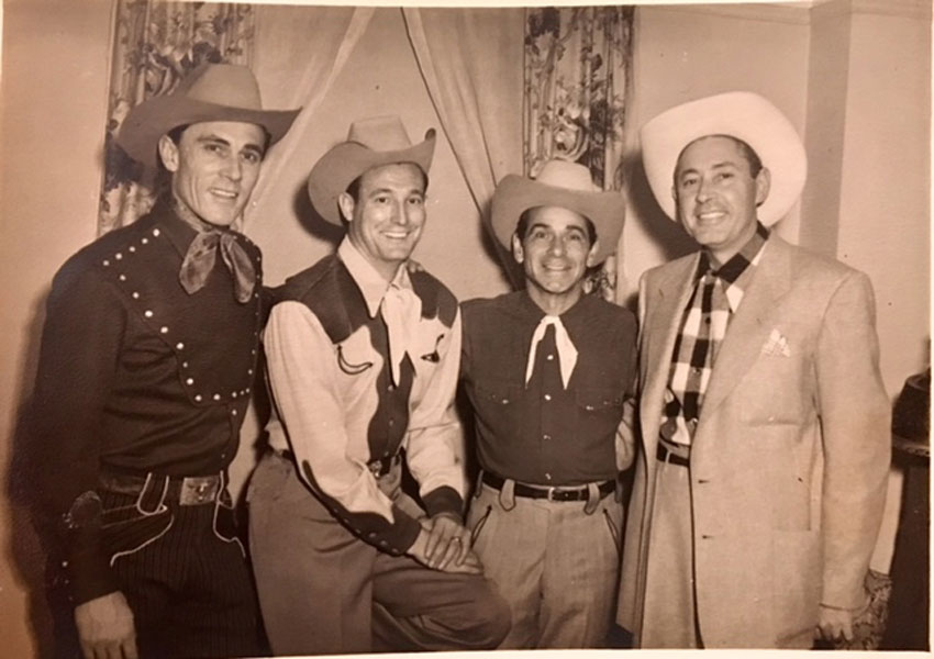 Cowboy Music Photograph Archive FERRY, NELLIE & CONNIE CHAPMAN [COMPILERS]